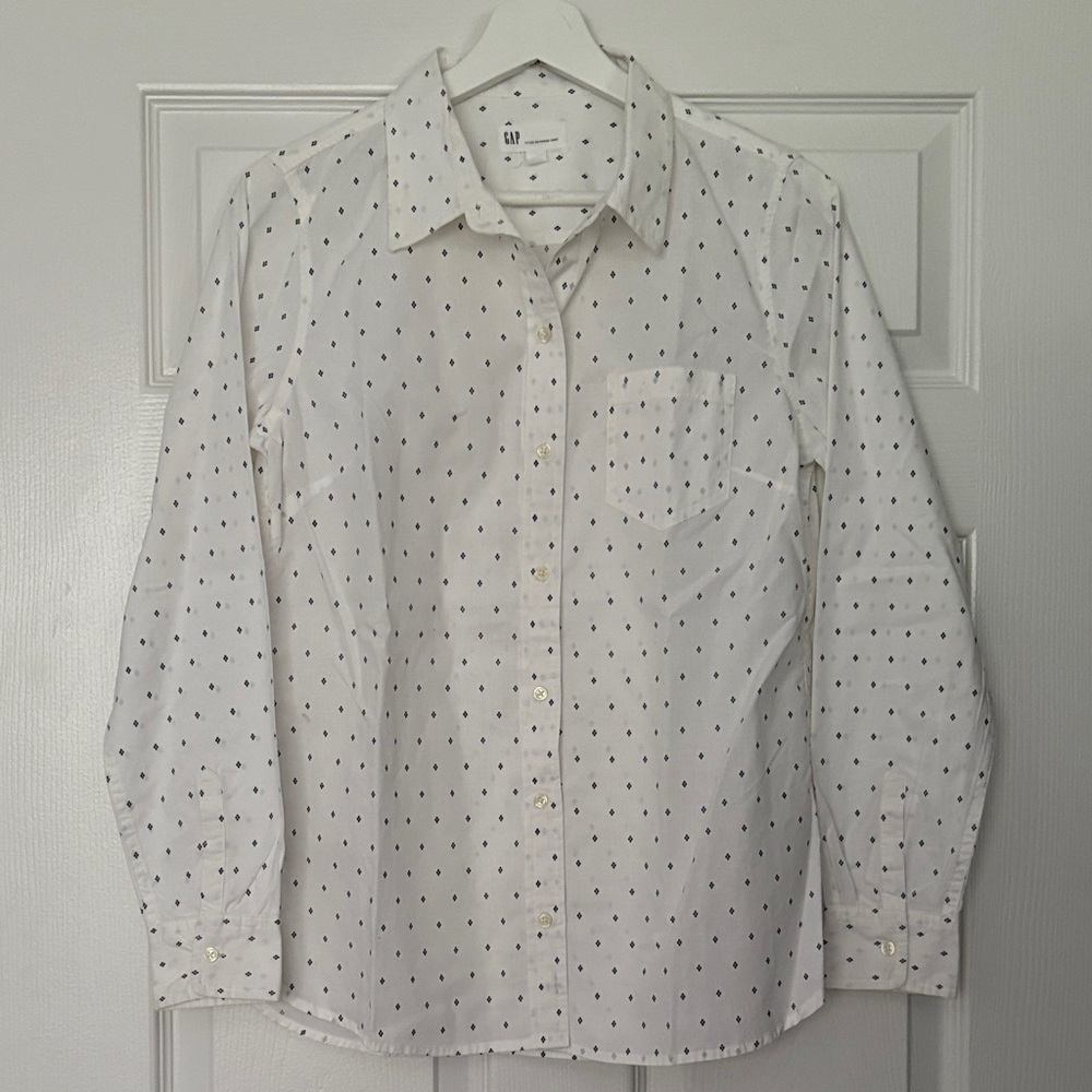 GAP White Button Down Shirt with Black Dots
